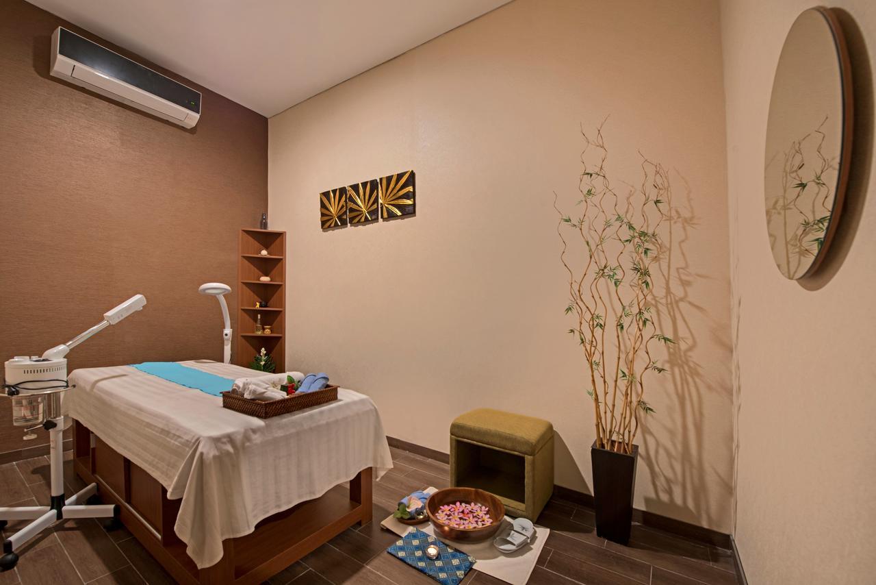 Grand Whiz Poins Simatupang Jakarta Jacarta Exterior foto