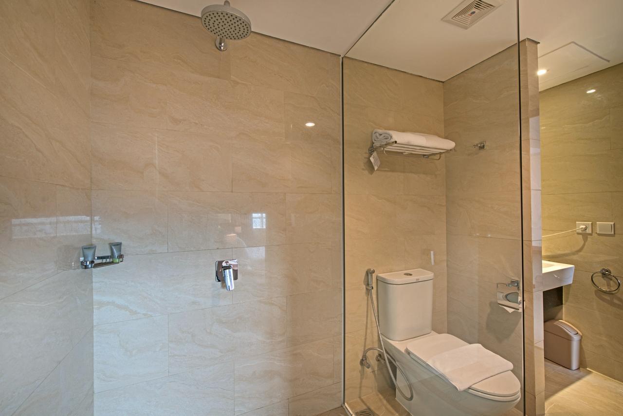 Grand Whiz Poins Simatupang Jakarta Jacarta Exterior foto